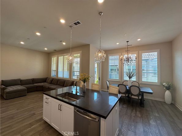 227 Carlow, Irvine CA 92618