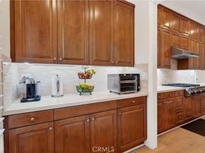 72 Honeyflower, Irvine CA 92620