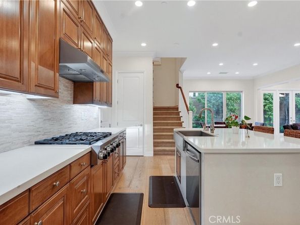 72 Honeyflower, Irvine CA 92620