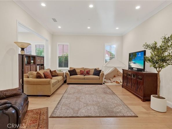 72 Honeyflower, Irvine CA 92620