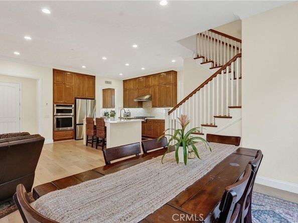 72 Honeyflower, Irvine CA 92620