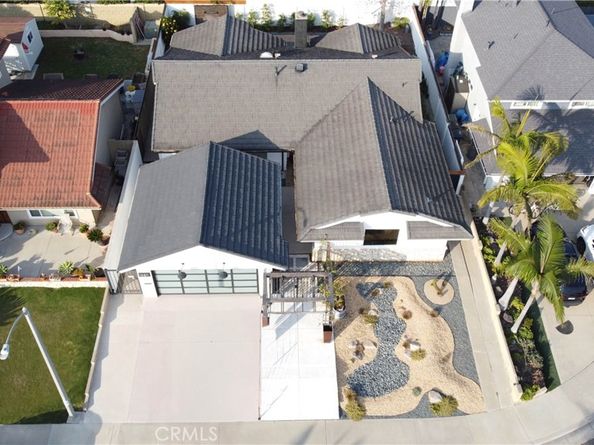 10211 Cliff Drive, Huntington Beach CA 92646