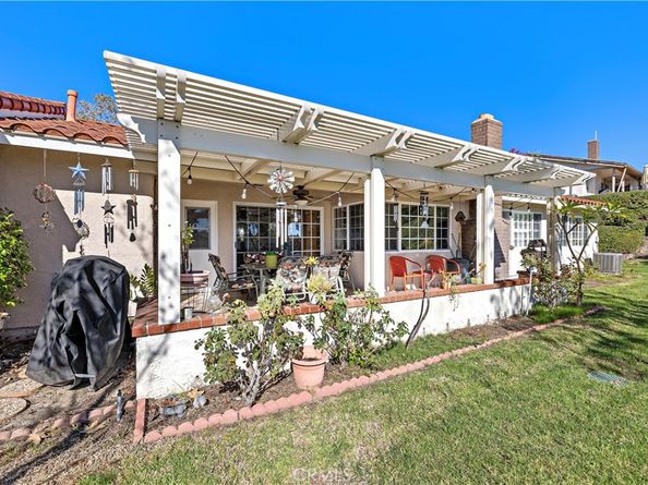 27952 Calle Casal, Mission Viejo CA 92692