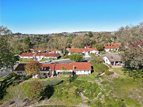 27952 Calle Casal, Mission Viejo CA 92692