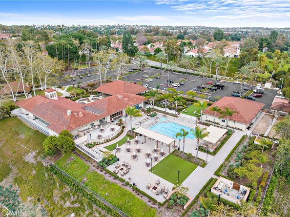 27952 Calle Casal, Mission Viejo CA 92692