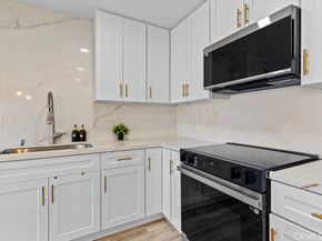 21921 Rimhurst Dr. 128F, Lake Forest CA 92630