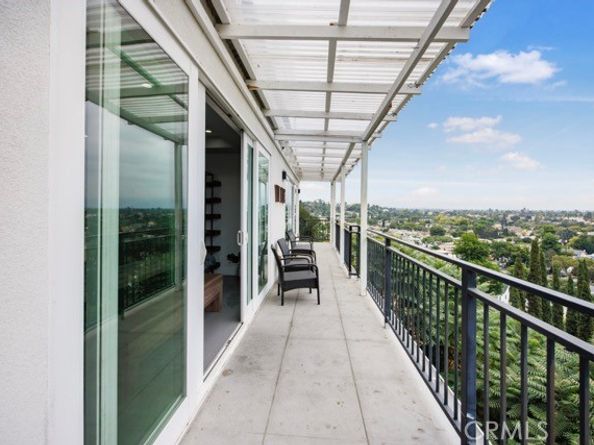 4240 Barrett, Los Angeles CA 90032