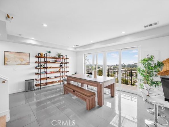 4240 Barrett, Los Angeles CA 90032