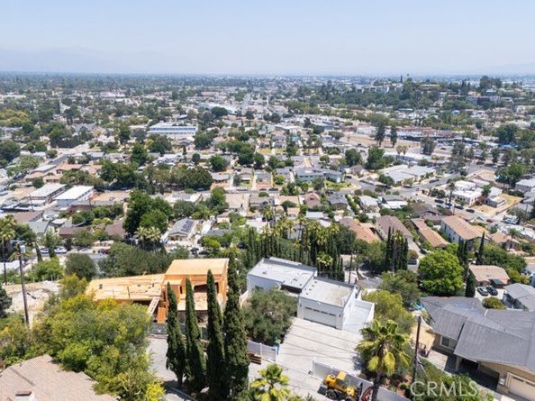 4240 Barrett, Los Angeles CA 90032