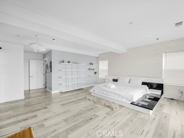 4240 Barrett, Los Angeles CA 90032