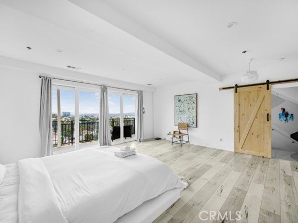 4240 Barrett, Los Angeles CA 90032