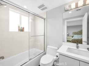 4240 Barrett, Los Angeles CA 90032