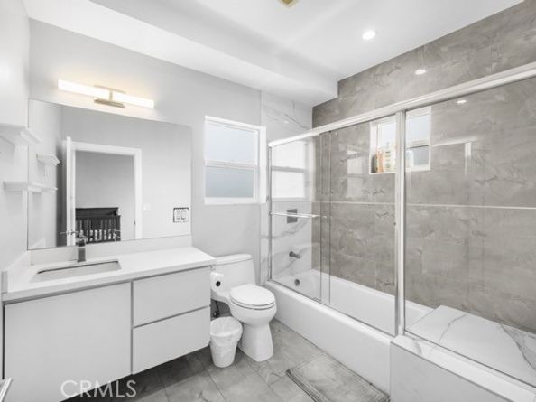 4240 Barrett, Los Angeles CA 90032