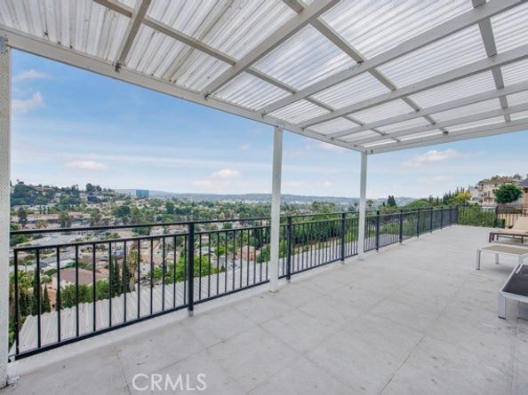 4240 Barrett, Los Angeles CA 90032