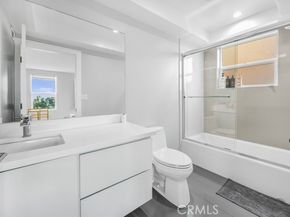 4240 Barrett, Los Angeles CA 90032