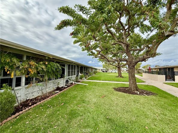 13410 Saint Andrew's Drive 70E, Seal Beach CA 90740