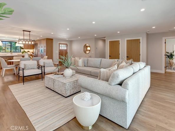 270 Albert Place, Costa Mesa CA 92627
