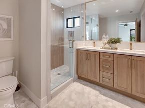 270 Albert Place, Costa Mesa CA 92627