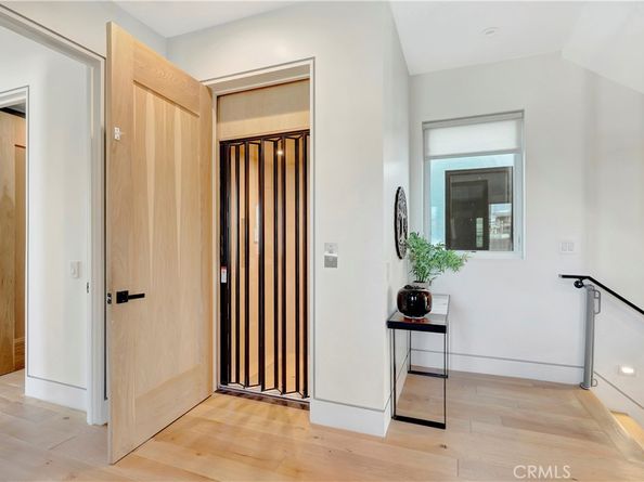 620 Huntington Street, Huntington Beach CA 92648
