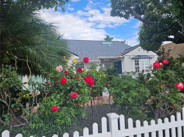 2774 Sawtelle Boulevard, Los Angeles CA 90064