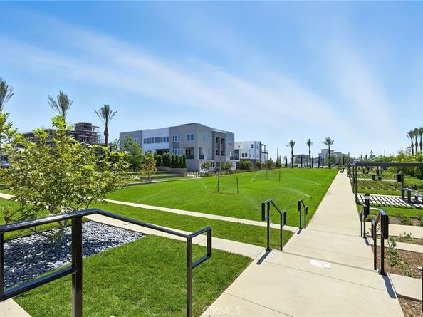 105 Remy Lane, Montebello CA 90640