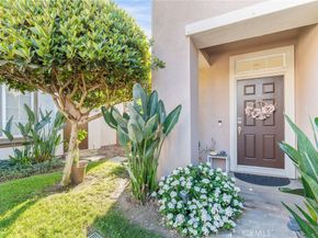 7 Harwick, Ladera Ranch CA 92694