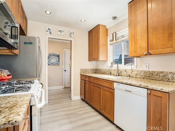 6522 Limerick Drive, Huntington Beach CA 92647