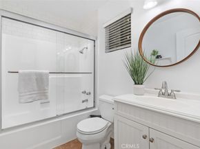 619 N Springbrook N, Irvine CA 92614