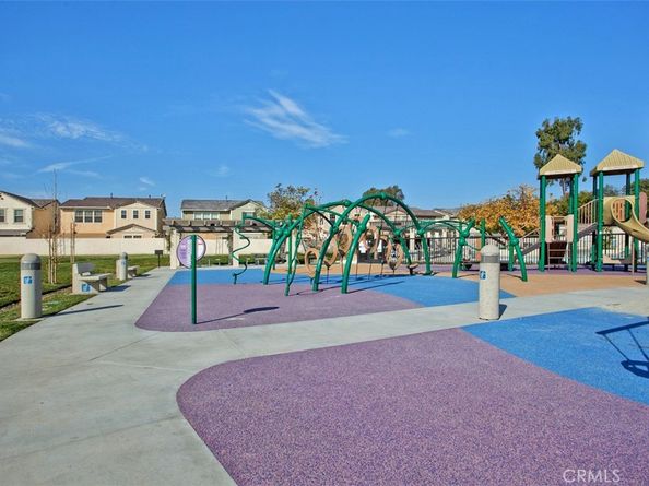 619 N Springbrook N, Irvine CA 92614