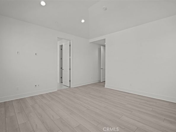 155 Somera, Irvine CA 92602