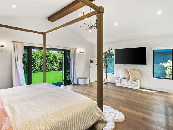 366 Esther Street, Costa Mesa CA 92627