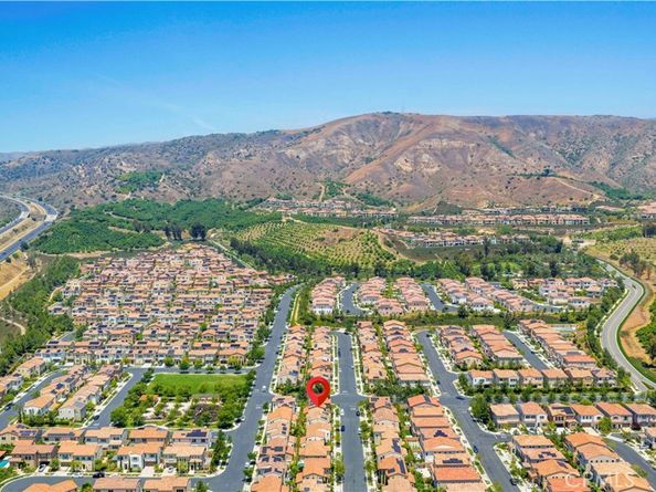 65 English Saddle, Irvine CA 92602