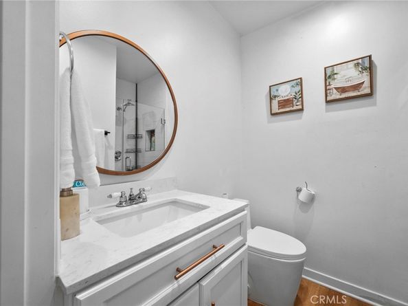 4440 Victoria Park, Los Angeles CA 90019