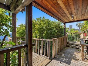 2147 Crestview, Laguna Beach CA 92651