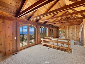 2147 Crestview, Laguna Beach CA 92651