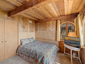2147 Crestview, Laguna Beach CA 92651
