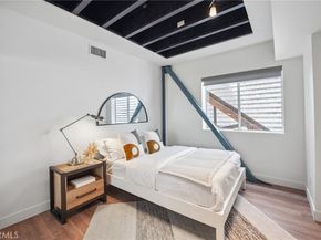 686 Diamond Street, Laguna Beach CA 92651