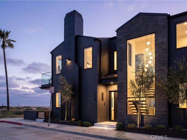 218 E Oceanfront, Newport Beach CA 92661
