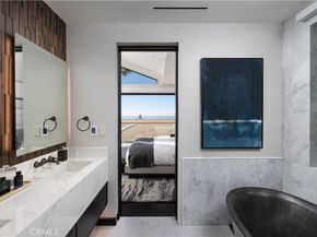 218 E Oceanfront, Newport Beach CA 92661