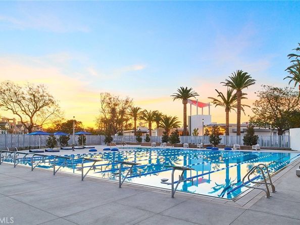 129 Cadence, Irvine CA 92618