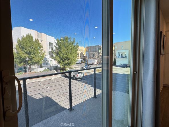 129 Cadence, Irvine CA 92618