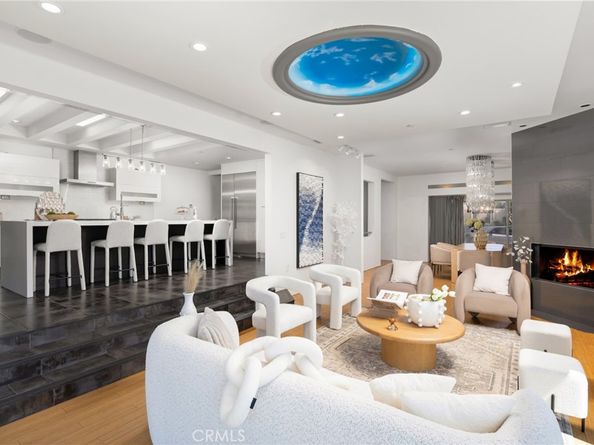 2637 N Mountain Avenue, Claremont CA 91711