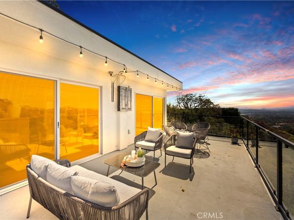 2637 N Mountain Avenue, Claremont CA 91711