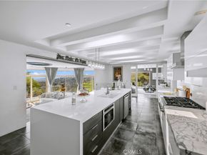 2637 N Mountain Avenue, Claremont CA 91711