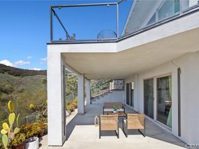 2637 N Mountain Avenue, Claremont CA 91711