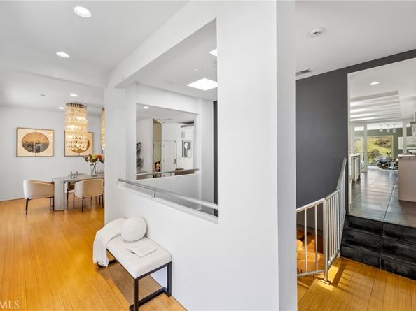 2637 N Mountain Avenue, Claremont CA 91711