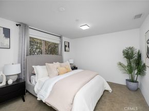 2637 N Mountain Avenue, Claremont CA 91711