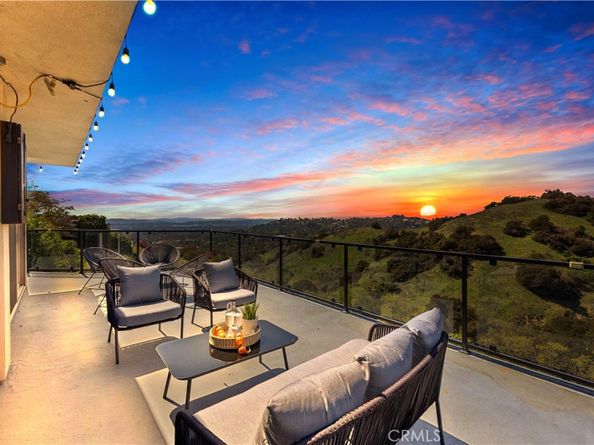 2637 N Mountain Avenue, Claremont CA 91711