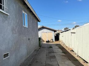 343 E 119th Street, Los Angeles CA 90061