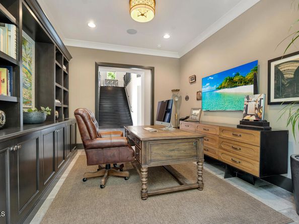 11735 N Manchester Way, Porter Ranch CA 91326